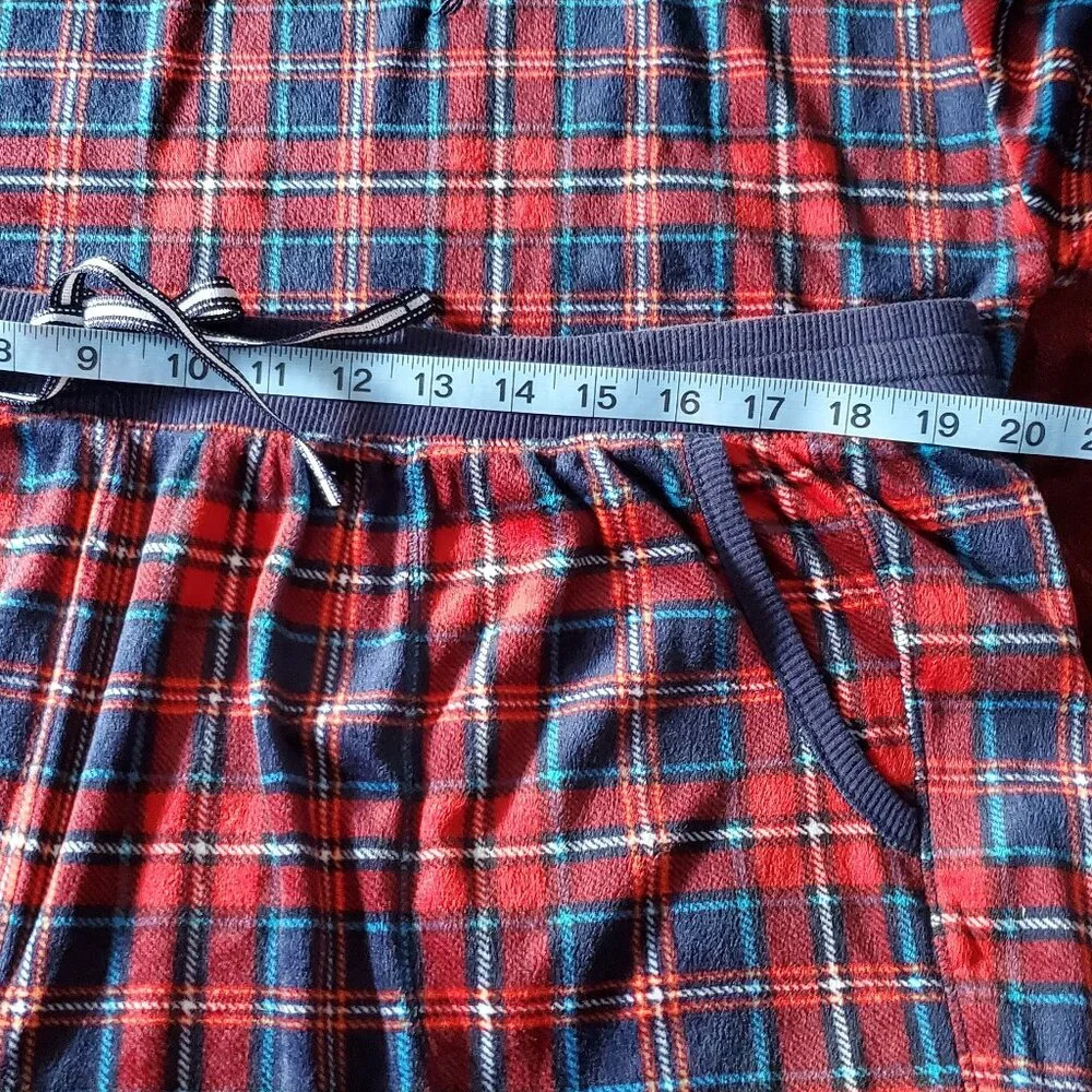 Nautica Super Soft Velvet Feel 2pc Long Sleeve Top Pants Pajama Set in Red Plaid